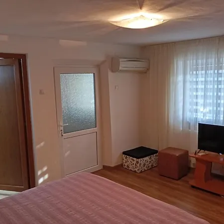 Casa Tudor *